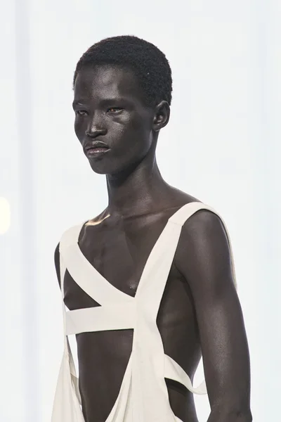 Look 101